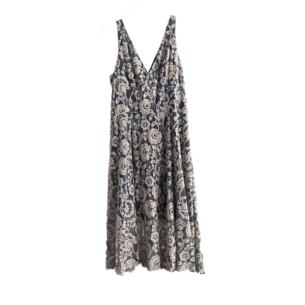 Vince Camuto Size 12 Sleeveless Lace Dress